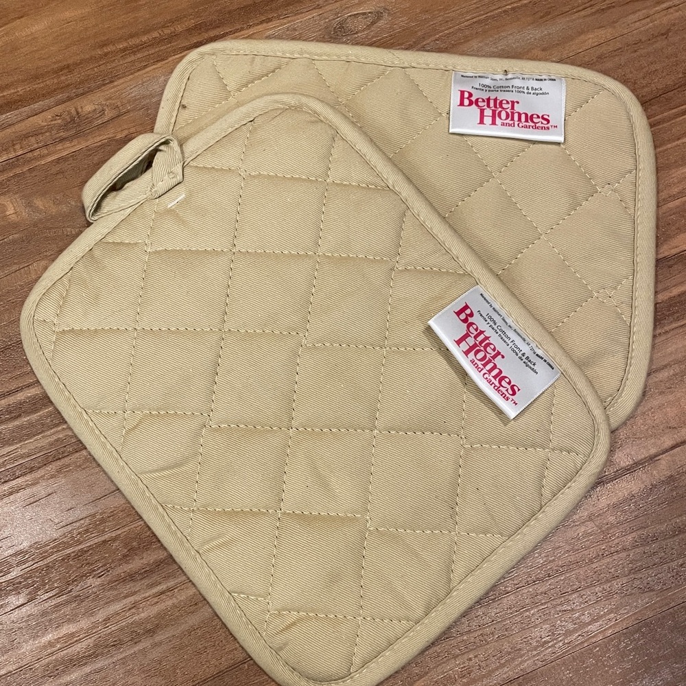 Better Homes And Gardens Pineapple Pot Holder Set - NWT Gold and Green - Picture 3 of 3